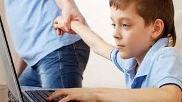 رقابة المربين في العصر الرقمي 